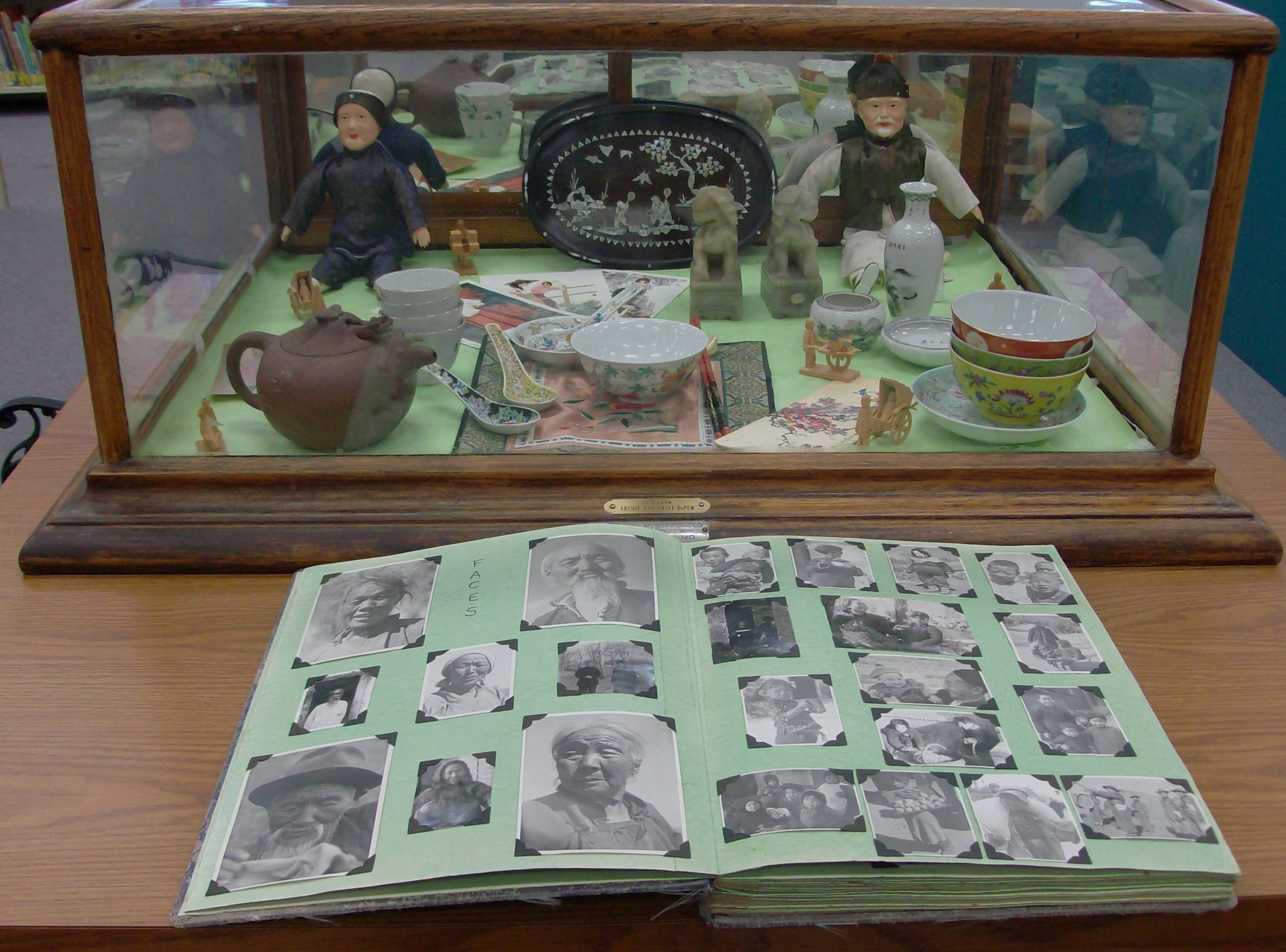 another close up of china collectables