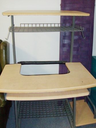 Single Desk