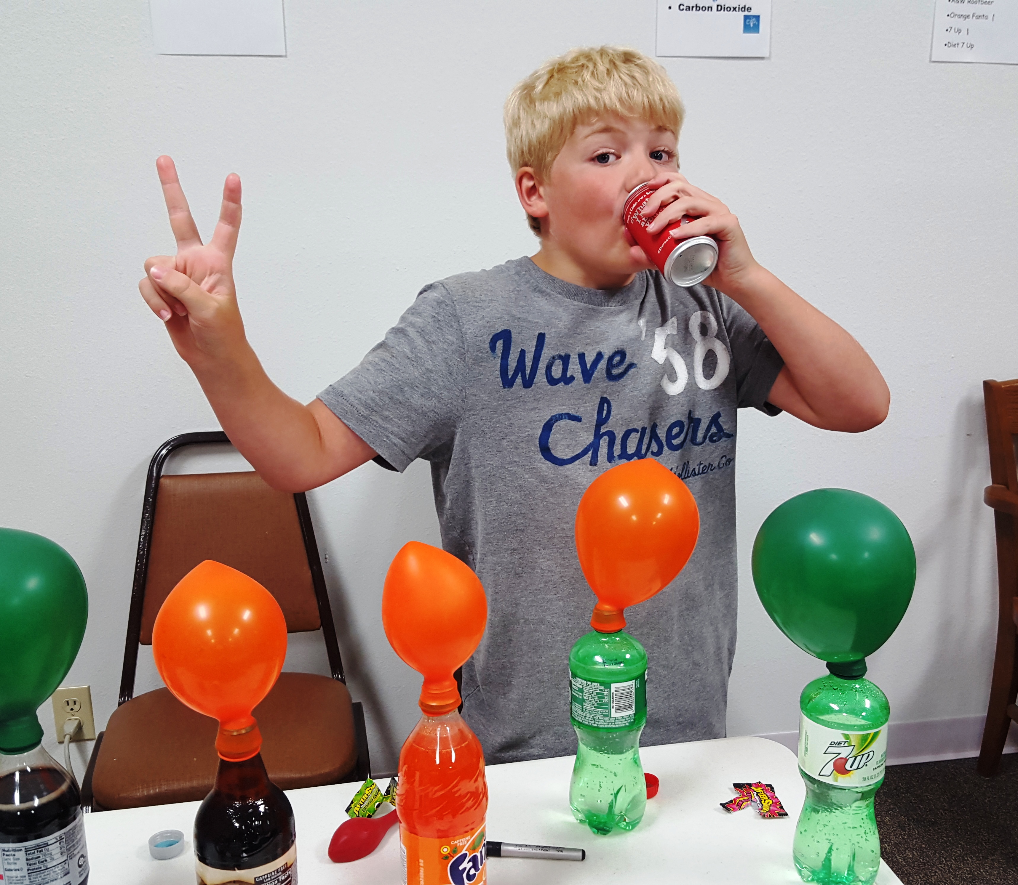 Summer Reading 2016 - Photos - Soda Experiments -04.jpg